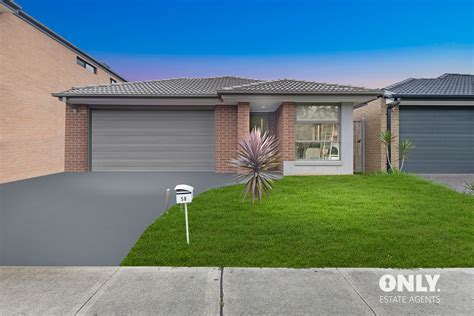 eacorts pakenham|30 Bronzewing Street, Pakenham, Vic 3810